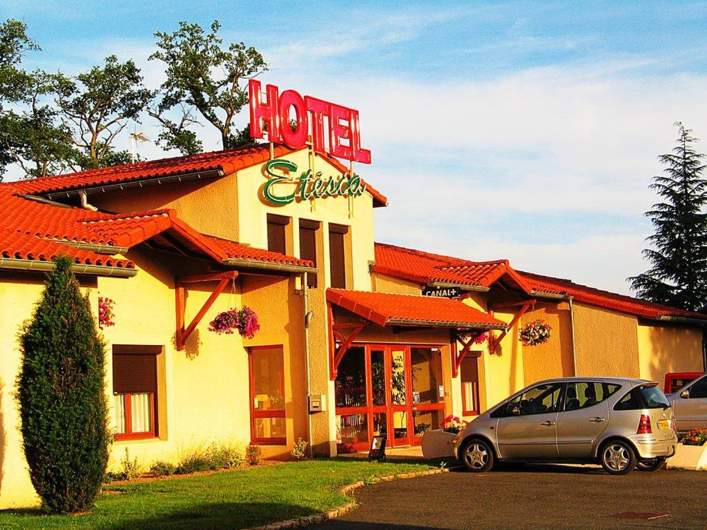 Hotel Etesia Feurs Exterior photo
